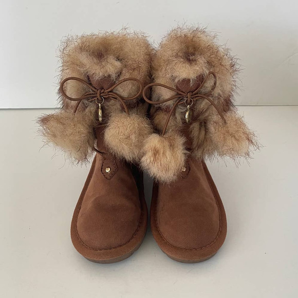 Michael Kors Other - ⬇️REDUCED⬇️ Size 9 Michael Kors Kids Alyona Faux Fur Boots